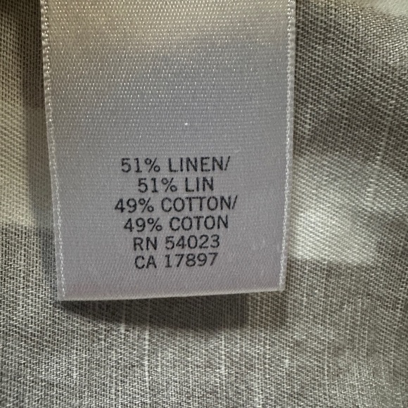 Banana Republic Skirt, Linen/cotton wrap mini, sz 4, button closure, pockets - Picture 10 of 10